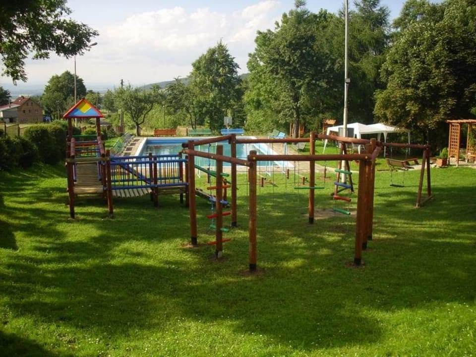 Plac zabaw Ośrodek Wczasowy Sorrento