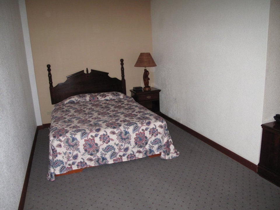 Zweites Bett Cliffside Hotel