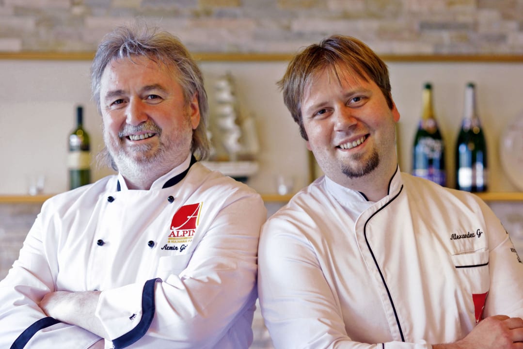 Die beiden Chefköche Armin & Alexander Genießerhotel Alpin