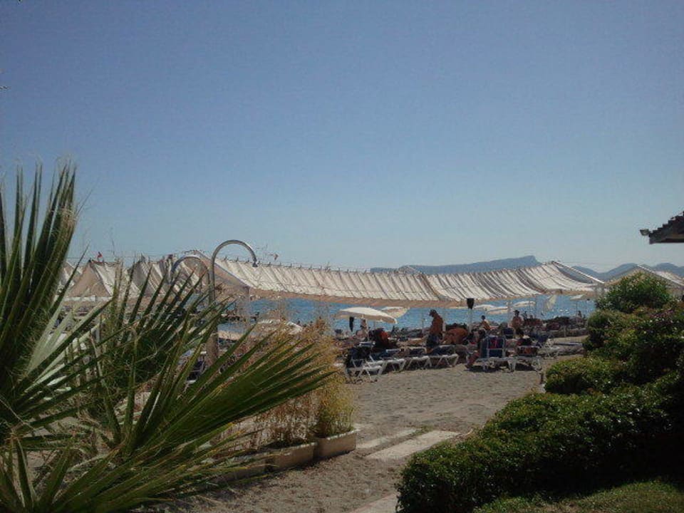 Ohne die Zeltdächer kann es zu heiß werden Ulusoy Kemer Holiday Club