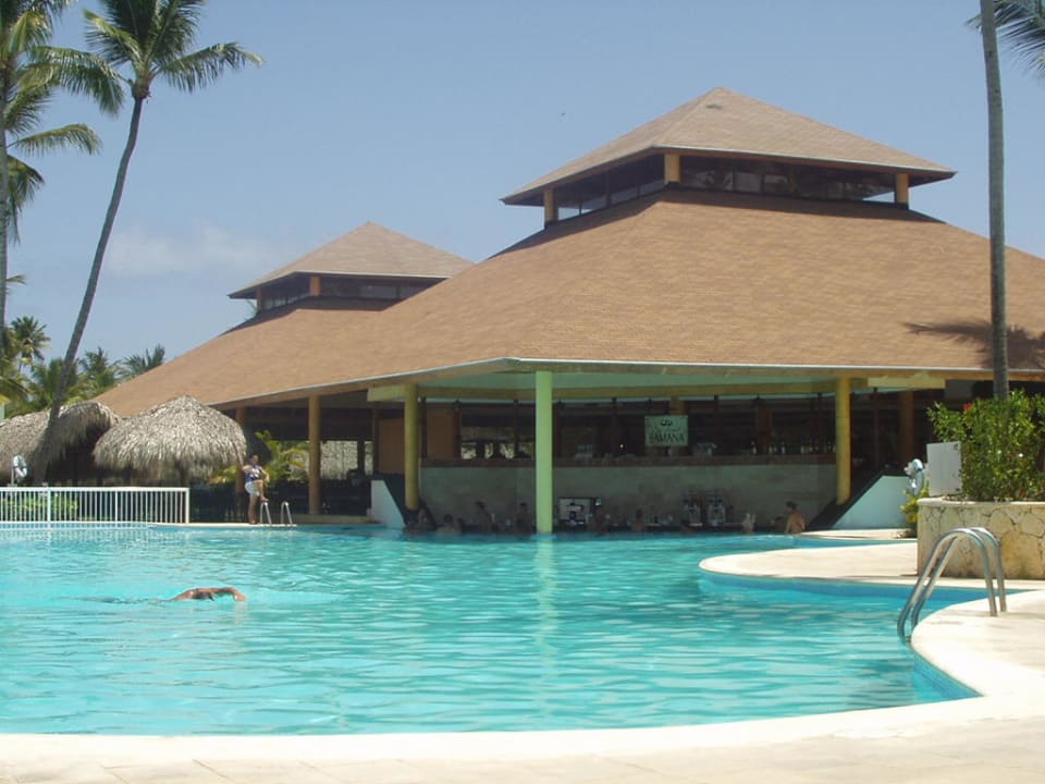 Pool der Nachbaranlage Grand Palladium Select Bávaro Resort & Spa