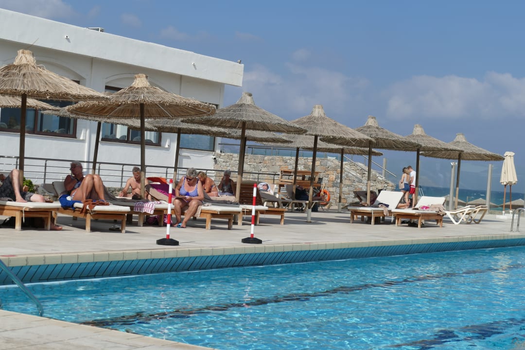 Pool Civitel Creta Beach