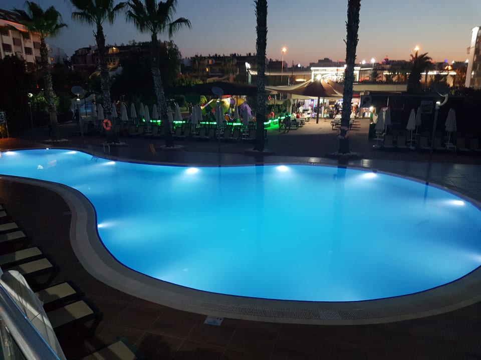 Pool Hane Family Resort