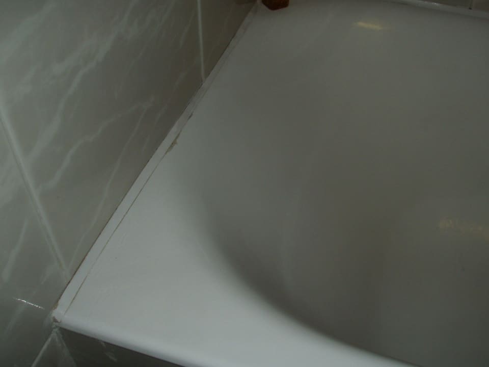 Silikonfuge Badewanne Grecotel LUXME Daphnila Bay