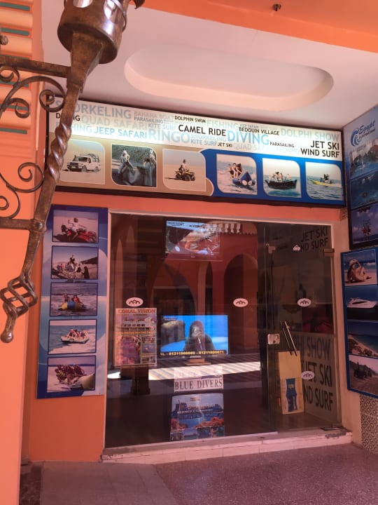 Dort kann man zu guten Preisen Ausflüge buchen Pickalbatros Alf Leila Wa Leila Resort - Neverland Hurghada