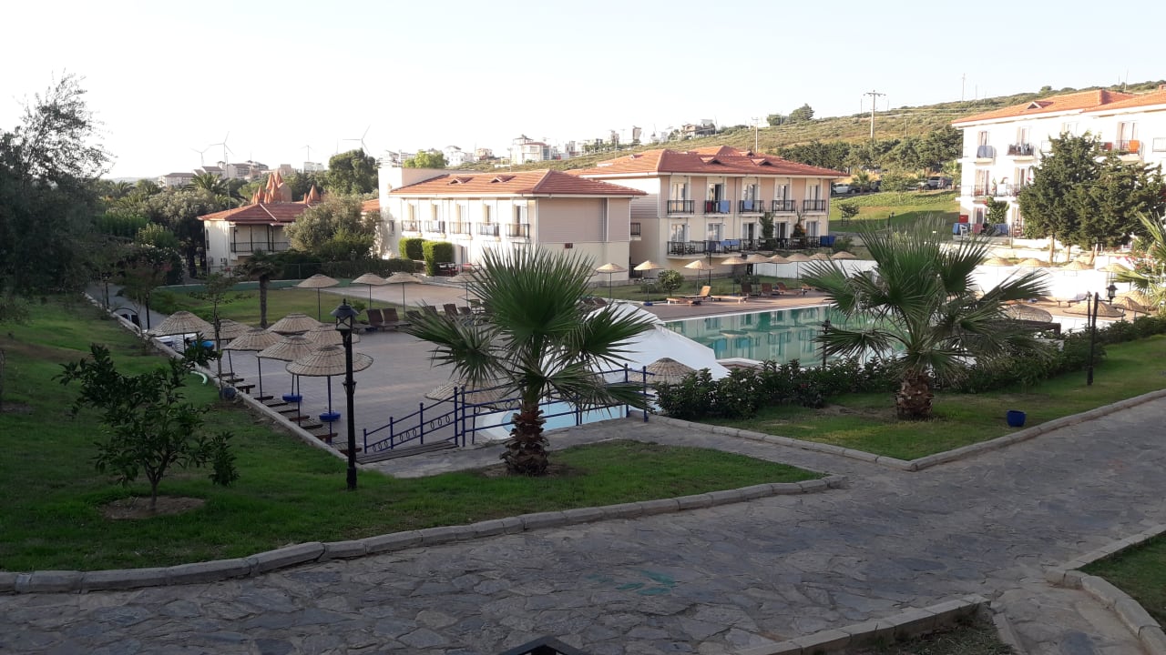 Pool Club Resort Atlantis