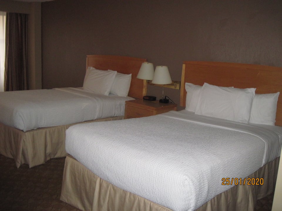 Zimmer Hotel Days Inn - Near the Falls