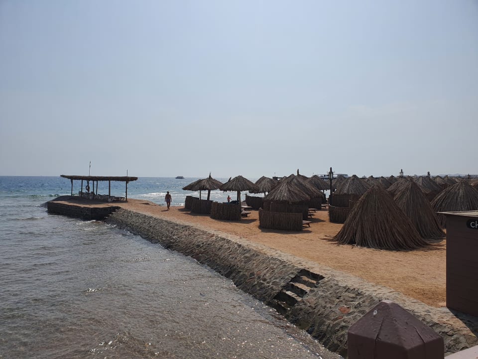 Strand Aladdin Beach Resort