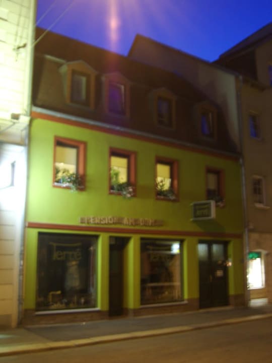 Außenansicht bei Nacht Pension am Dom