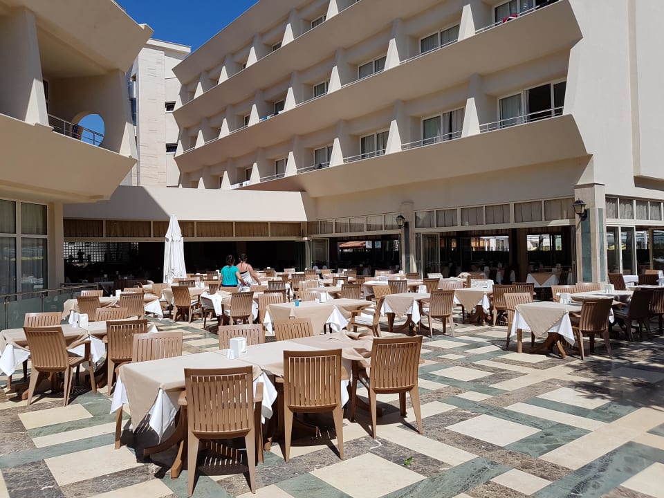 Essensbereich Nerton Hotel - Erwachsenenhotel ab 16 Jahren