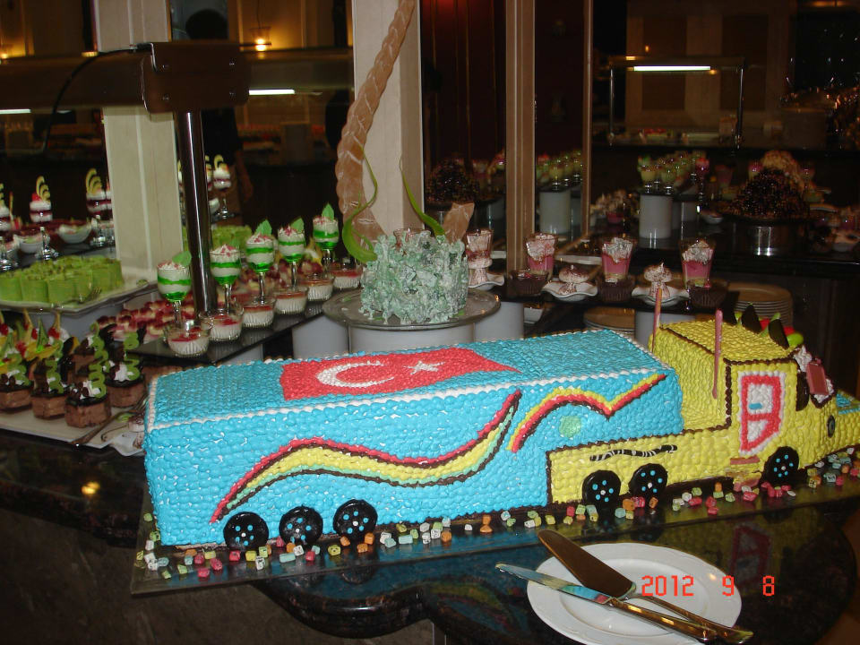 Auto als Torte Ali Bey Resort Sorgun