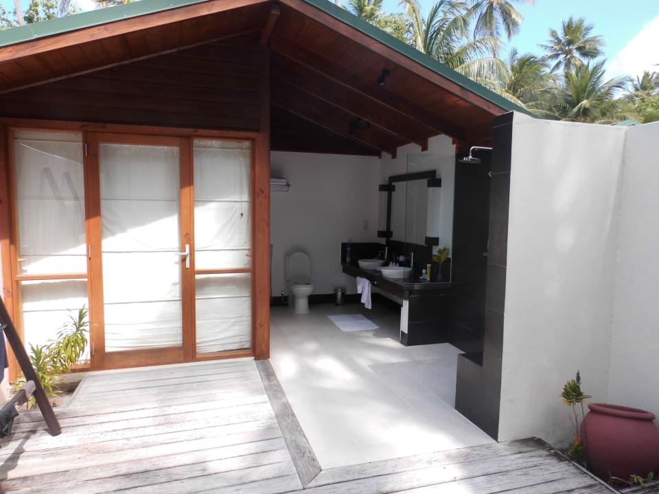 Bad Meeru Maldives Resort Island