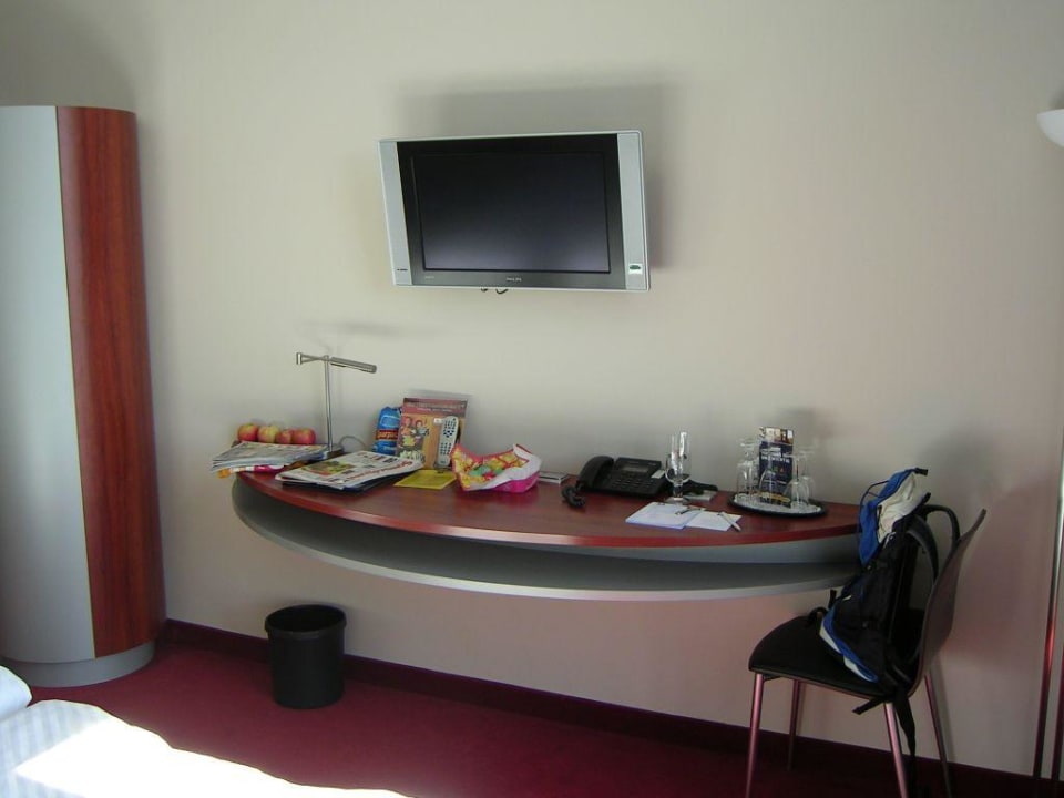 Hotelzimmer TV Nordsee Hotel Fischereihafen