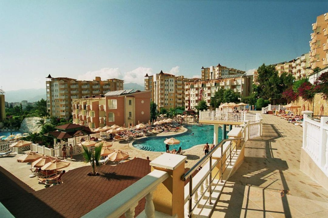 Der Hauptpool Hotel Club Paradiso