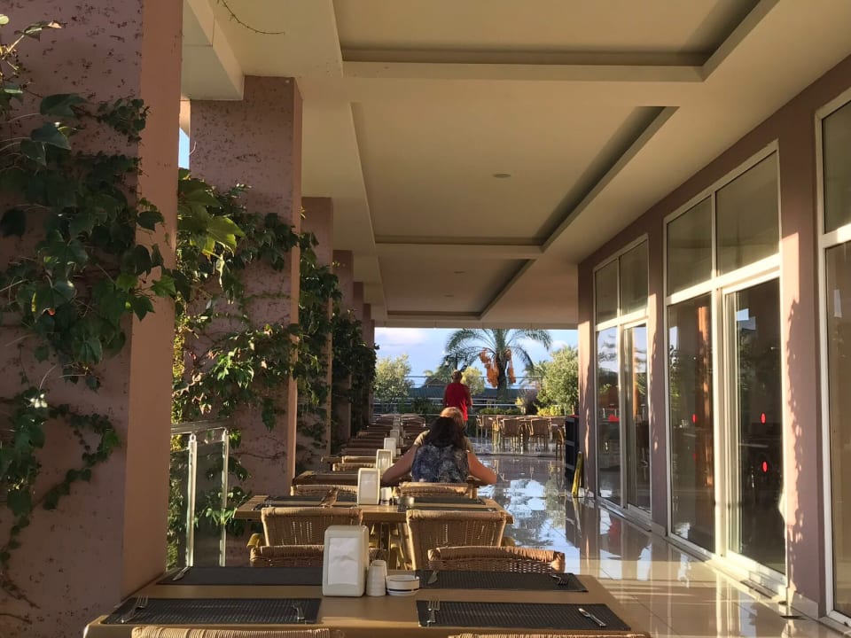 Gastro Telatiye Resort