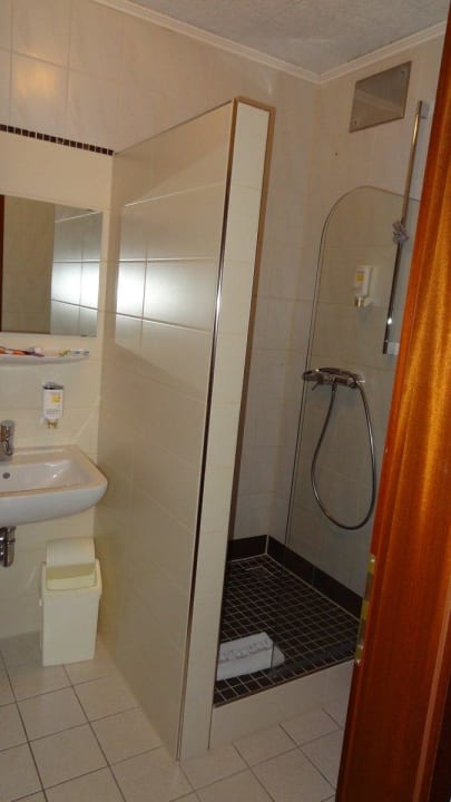 Dusche Hotel Sonnenkeller
