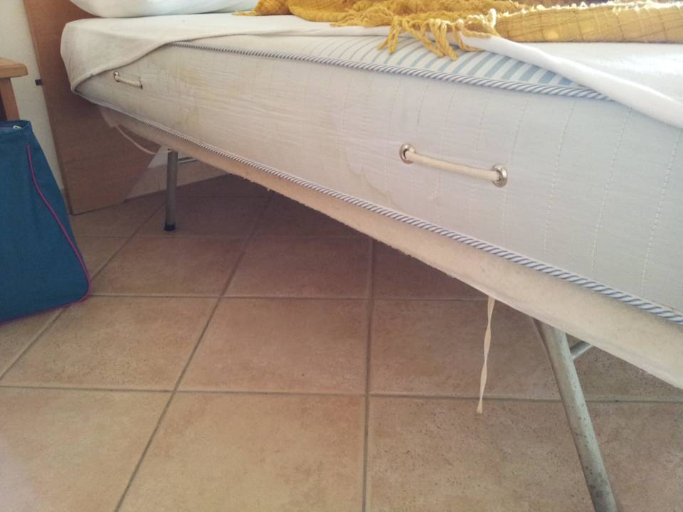 Urinierte Matratze Apartments in Marina Di Bibbona