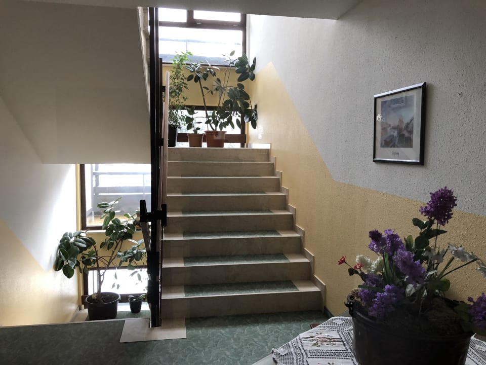 Trepppenhaus Hotel zur Post Kiefersfelden