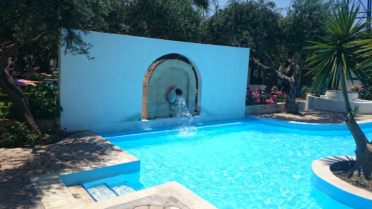 Beginn Kinderpool TUI KIDS CLUB Alex Beach