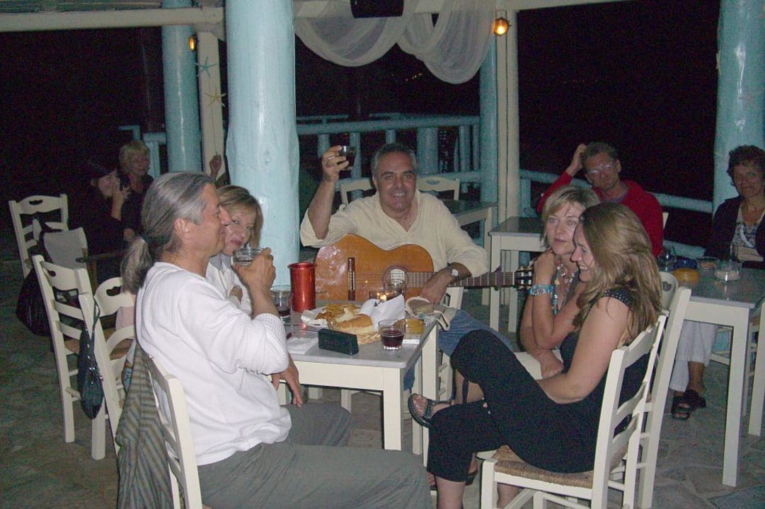 abends in der Taverne Porto Koukla Beach