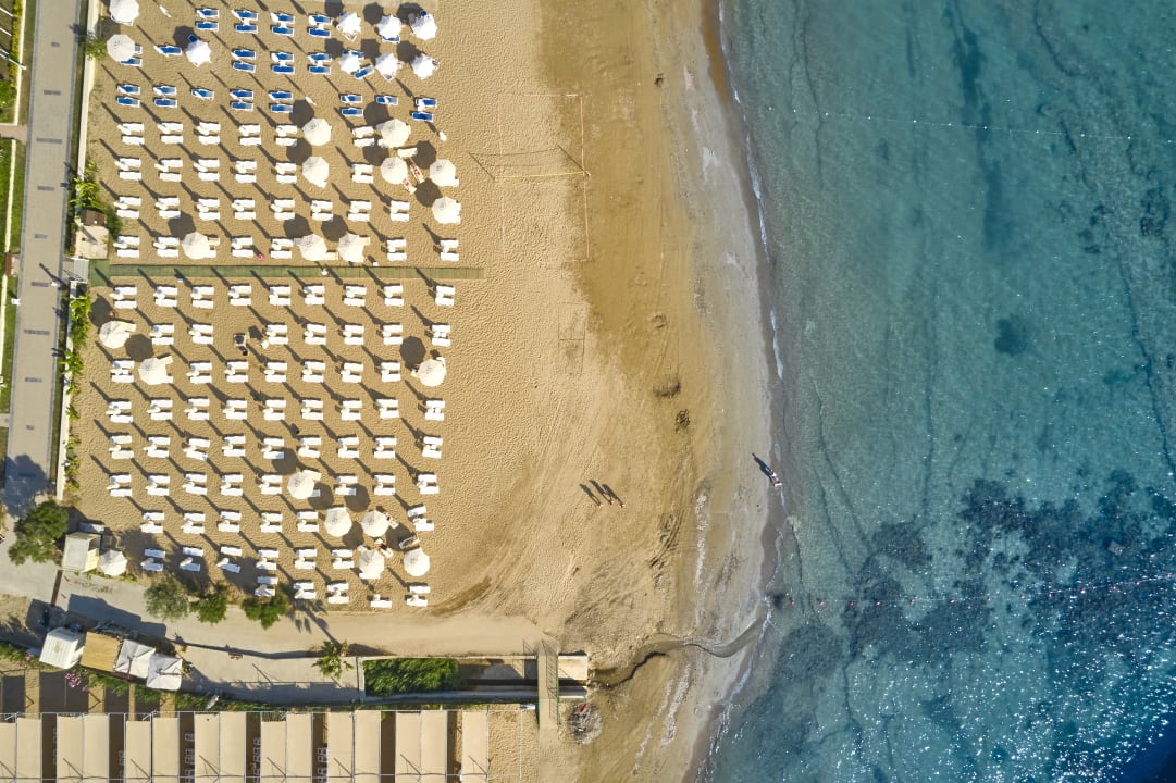 Strand Seaden Corolla Hotel