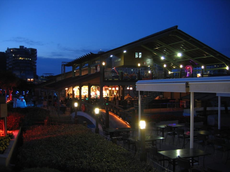 Theater und Leila Bar Limak Lara Deluxe Hotel & Resort