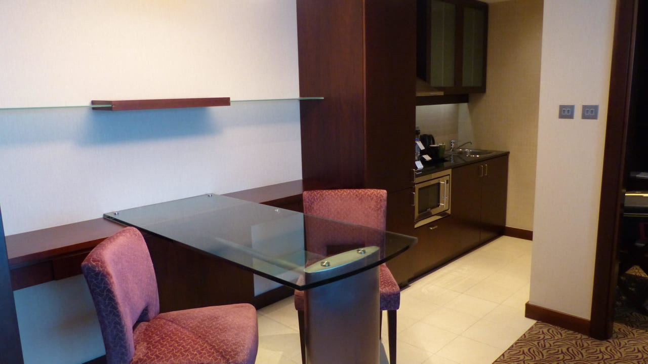 Esstisch Rose Rayhaan by Rotana