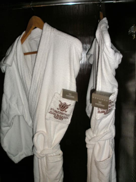 Steigenberger-Bademantel Steigenberger ALDAU Beach Hotel