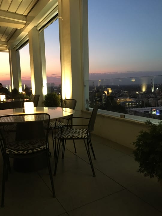 Ausblick Metropol Palace, A Luxury Collection Hotel