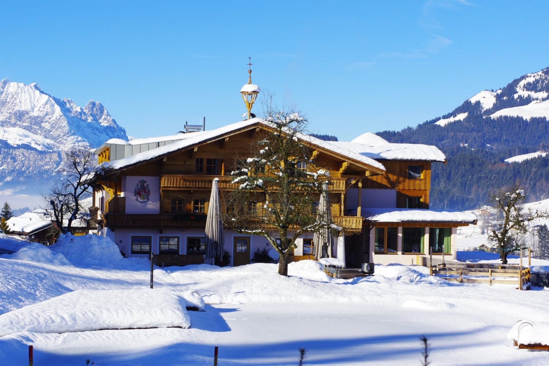 Außenansicht Hotel Chalets Grosslehen