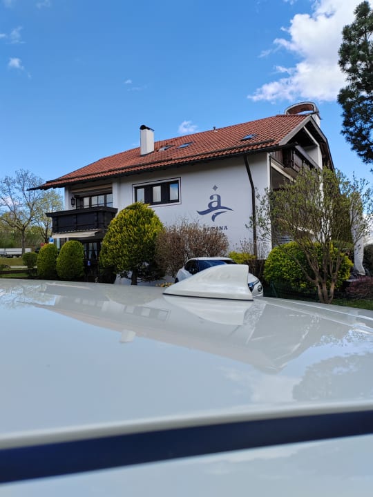 Außenansicht Hotel Alpina