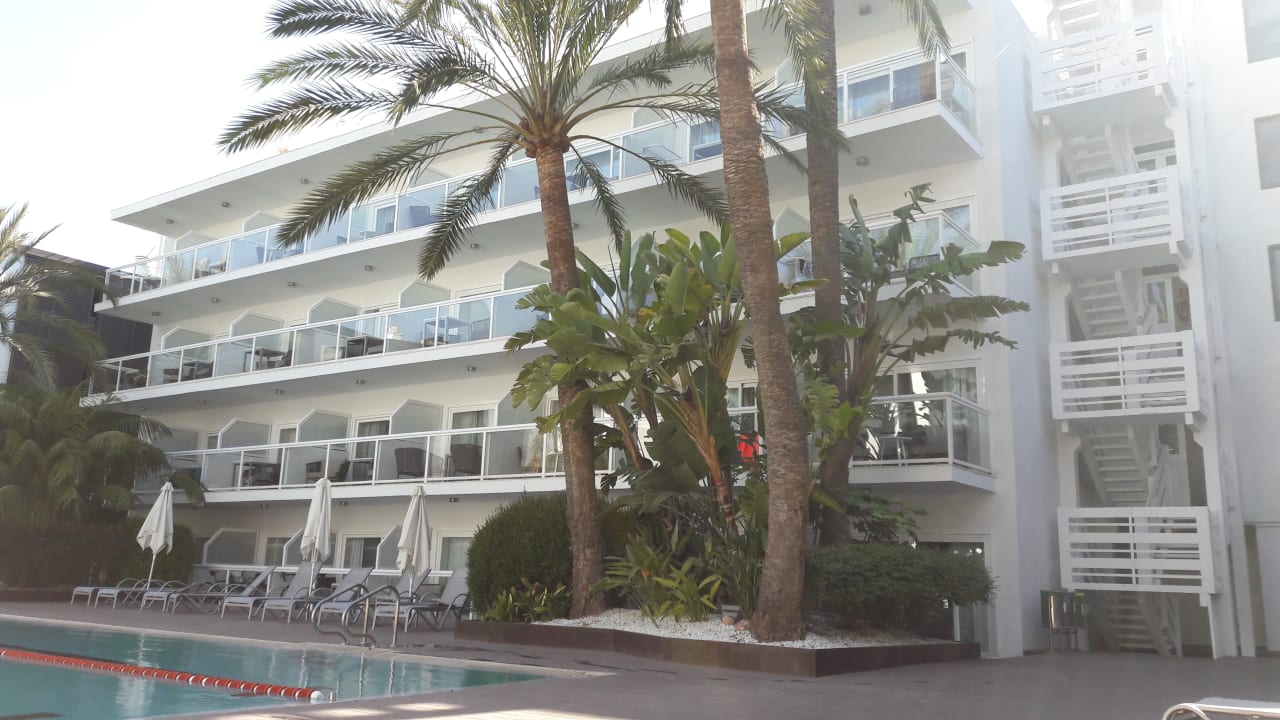 Außenansicht Las Gaviotas Suites Hotel