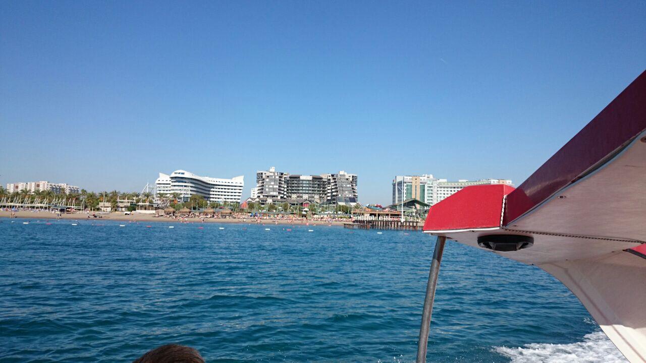 Vom Meer fotografiert  Limak Lara Deluxe Hotel & Resort