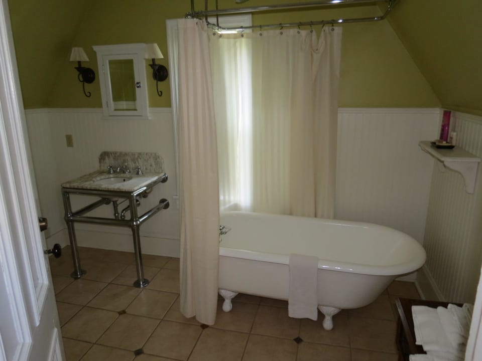 Suite with 2 Bedrooms Hotel Victoria Village Inn