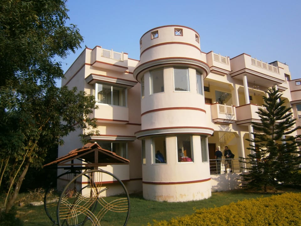 Unser Zimmer in 1. Etage, von außen ok Hotel New Park