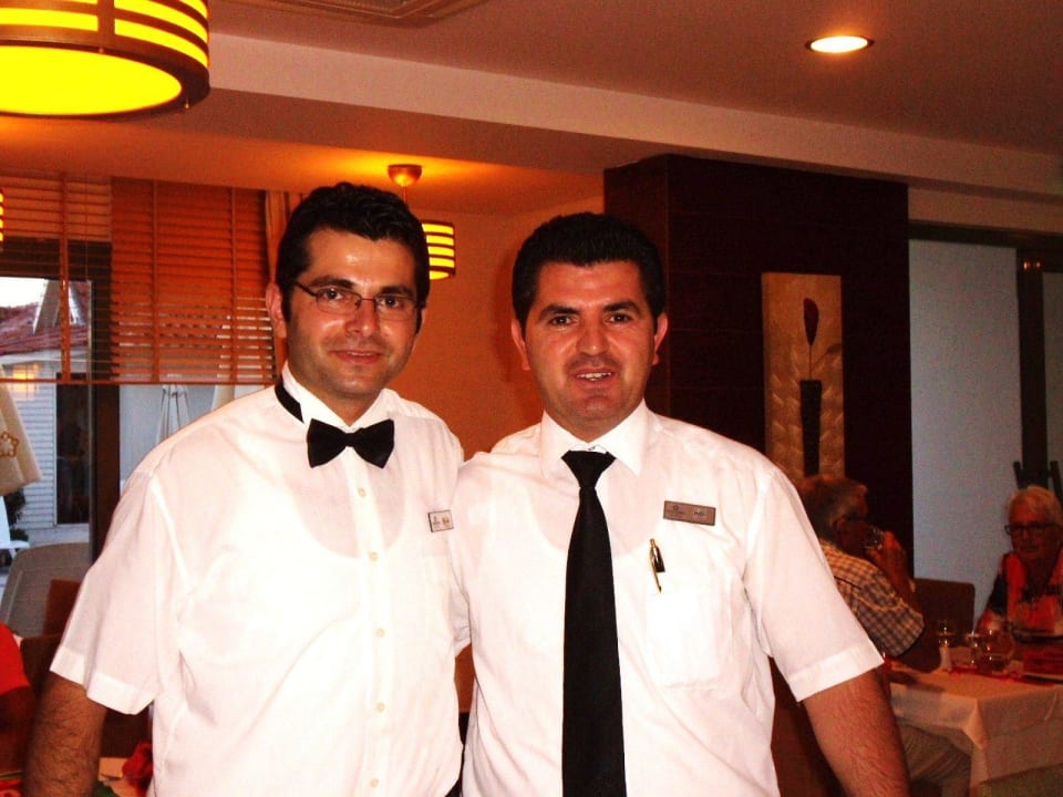 Gratulanten beim Abendessen Side Star Beach