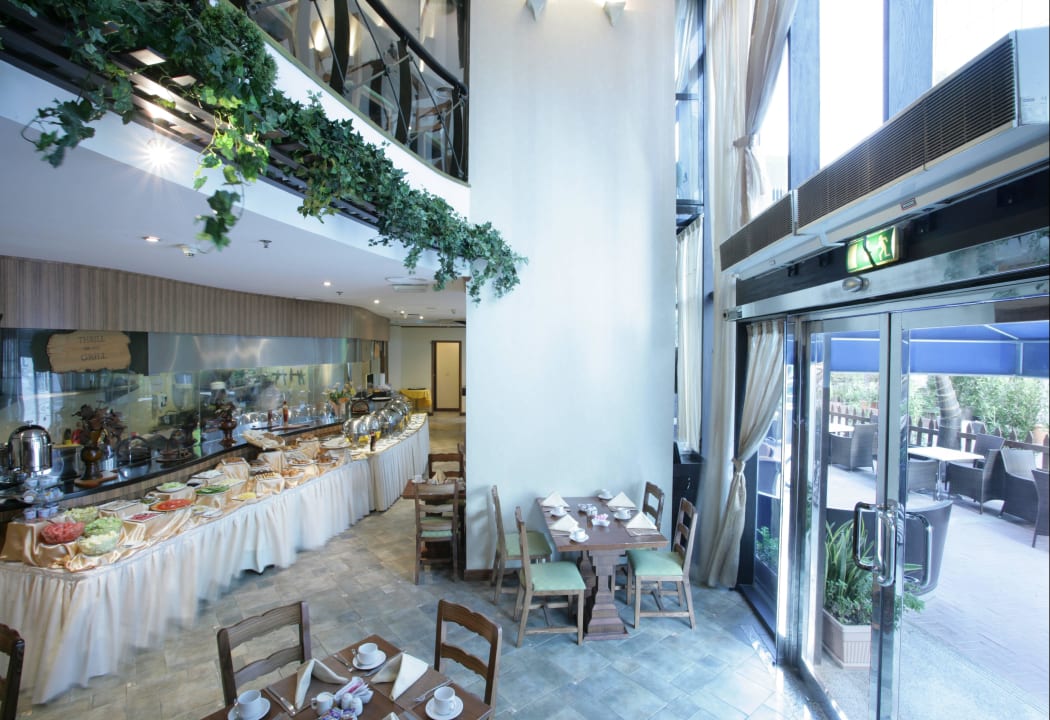 Restaurant Chelsea Tower Hotel Apartments