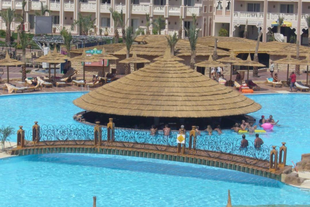 Pool-Bar Pickalbatros Palace Resort