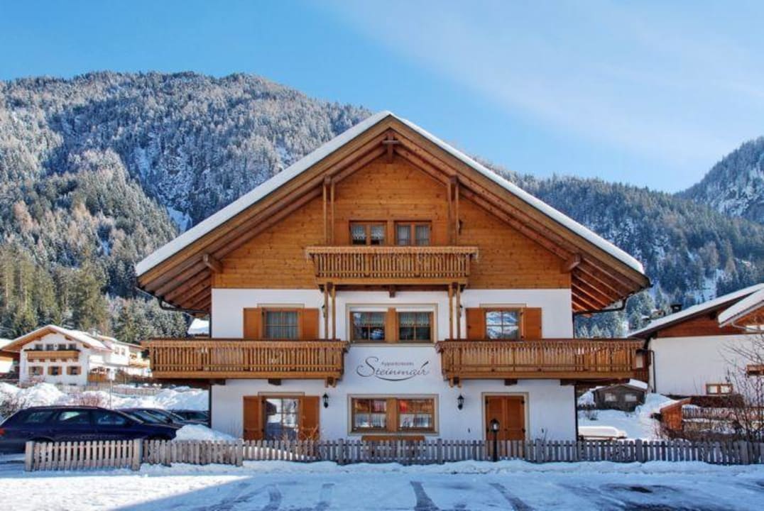 Unser Appartementhaus in St. Martin Appartements Steinmair