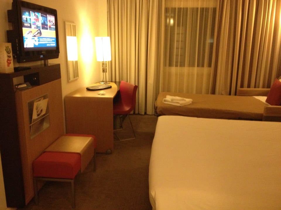 Platz genug für uns 3 Personen Hotel Novotel London Paddington