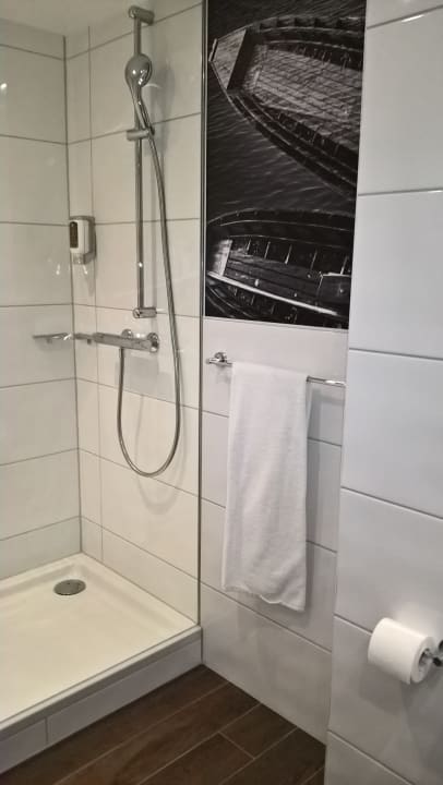 Zimmer ibis Styles Tubingen