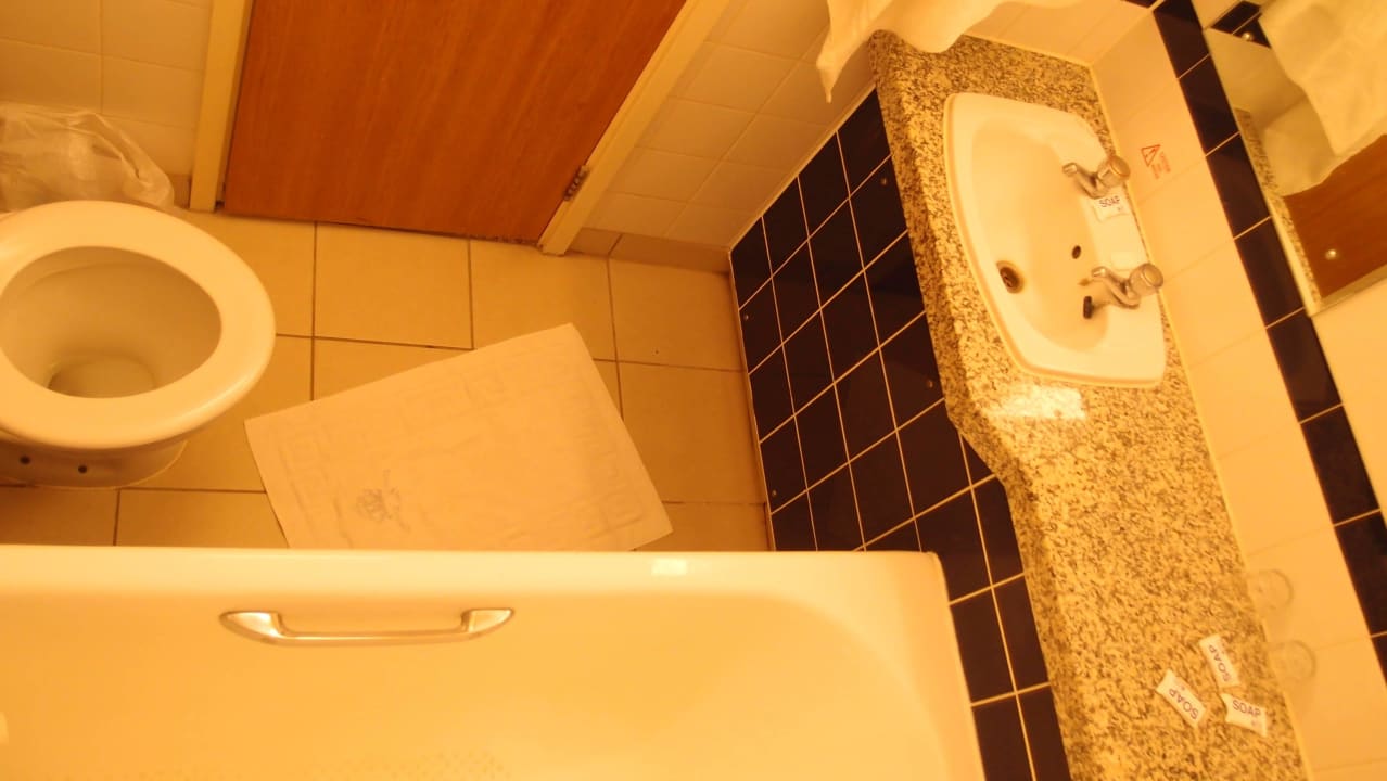 Bad Hotel Royal National