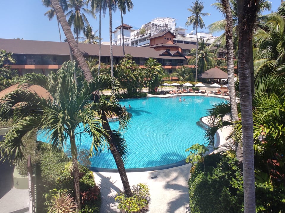 Pool Courtyard by Marriott Phuket, Patong Beach Resort
