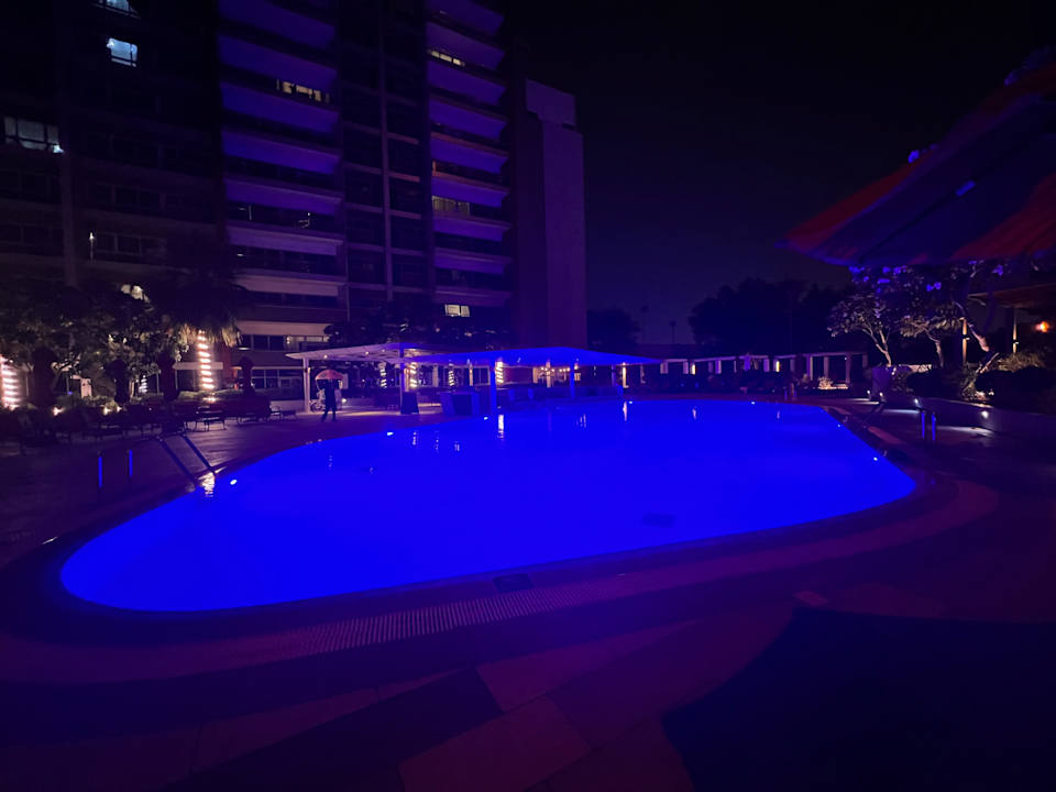 Pool Park Rotana Abu Dhabi