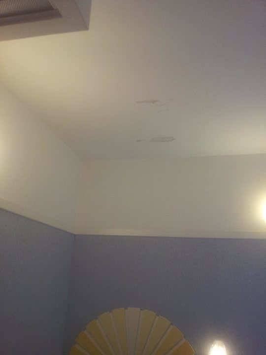 Putz geht von der Decke ab Residenza Panorama