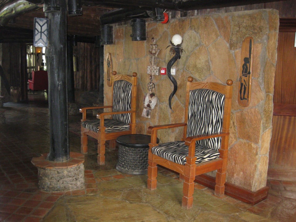 Stylisch Ol Tukai Lodge