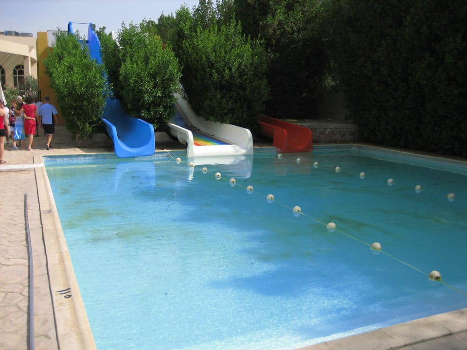 Drei Wasserrrutschen Prima Life Makadi Resort
