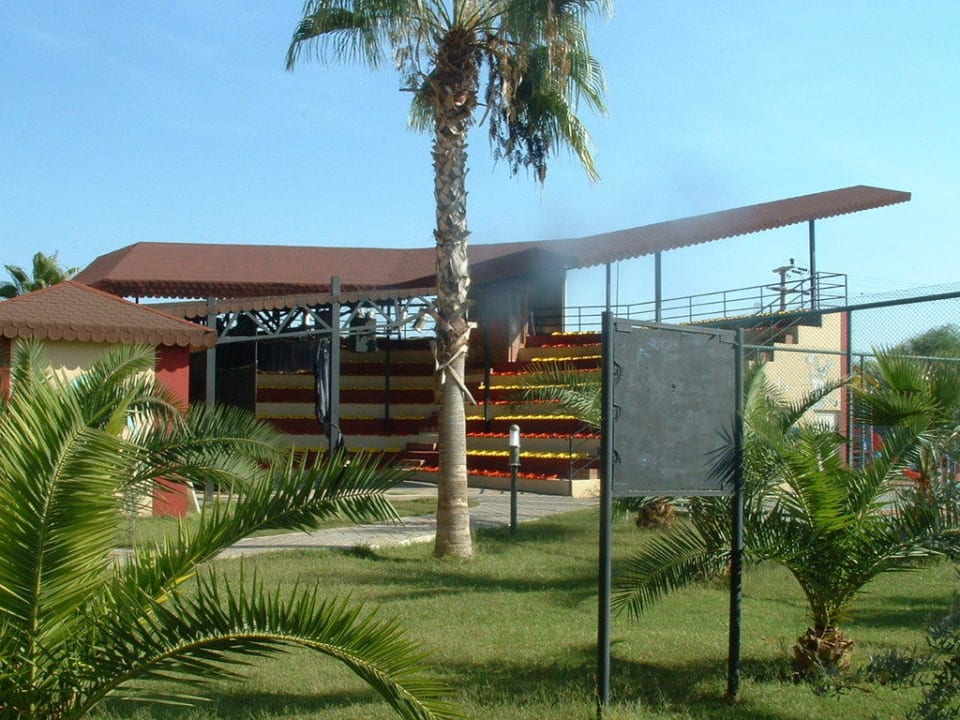 Hoteleigenes Theater Hotel Orfeus Park