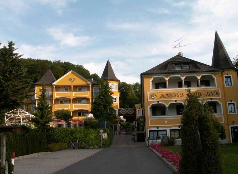 Aussenansicht Hotel-Schlössl Kindl Schlössl Hotel Kindl
