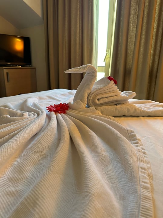 Zimmer Side Breeze Hotel